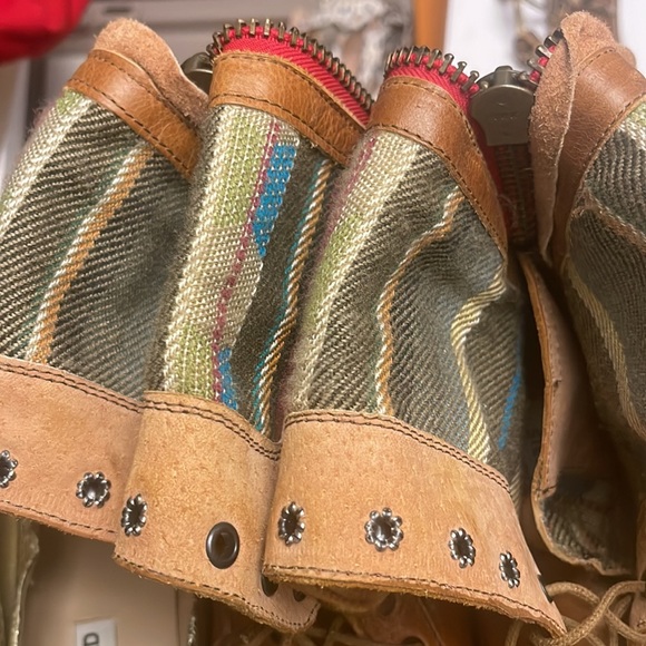 Troopa plaid Boot - Picture 6 of 6